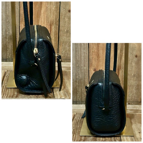 Kate Spade. 6 Piece Set: 2 Looloo Crossbody Bags with 2 Free Dust Bags & Scarfs. - Picture 6 of 16